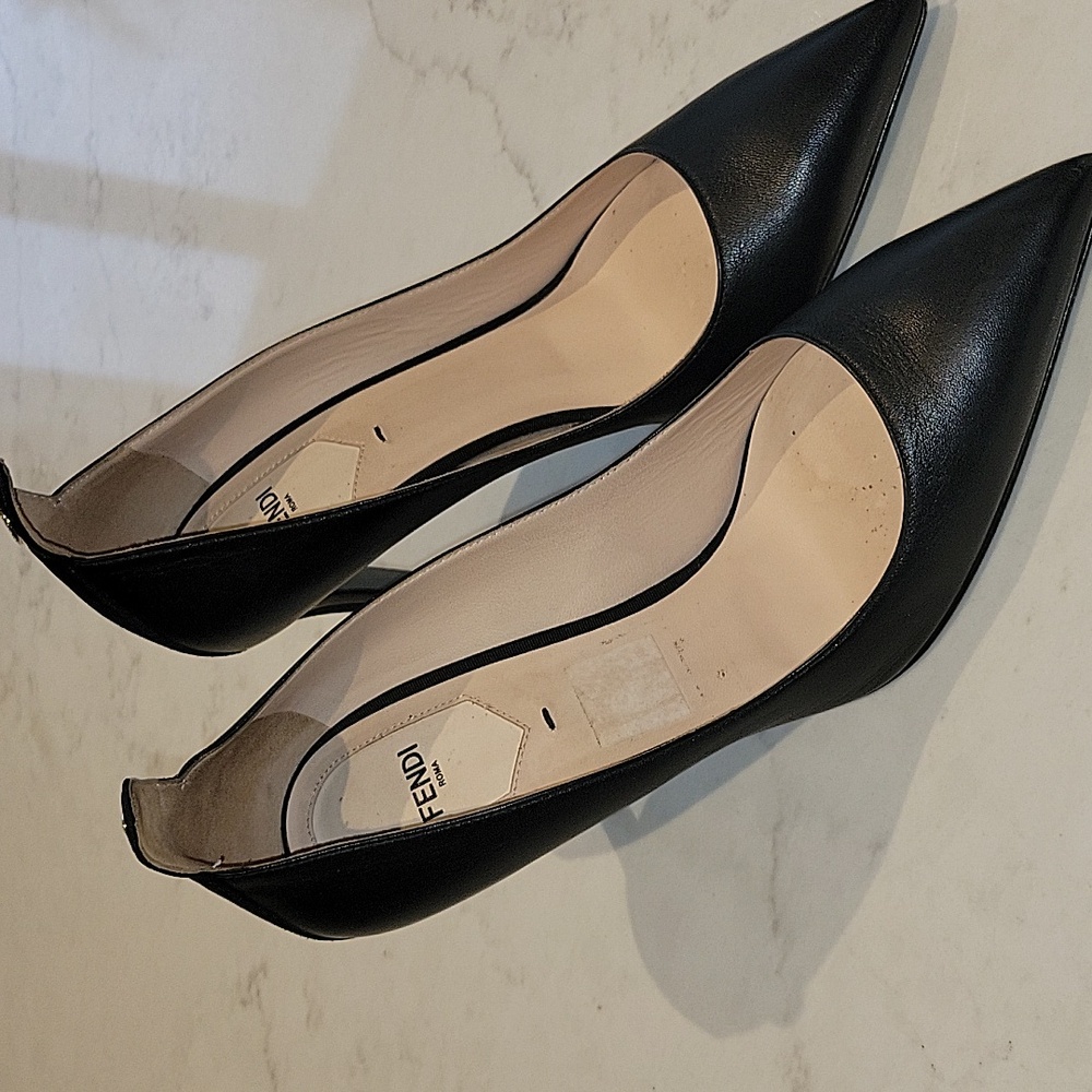 Fendi Black Leather Pointed Heels